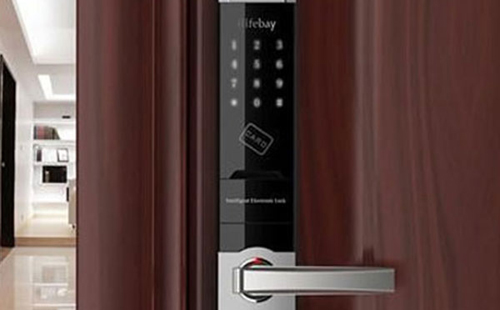 深圳汽車開(kāi)鎖需要多少錢(qián)